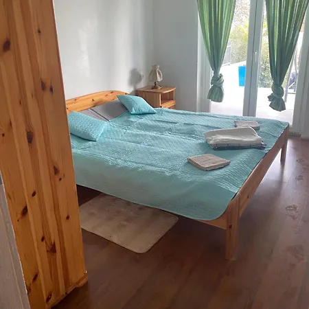 - Povilska * Novi Vinodolski