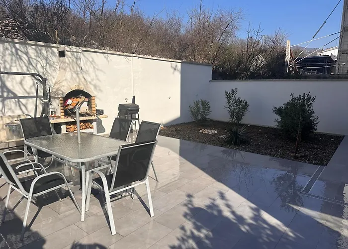 - Povilska Διαμέρισμα Novi Vinodolski