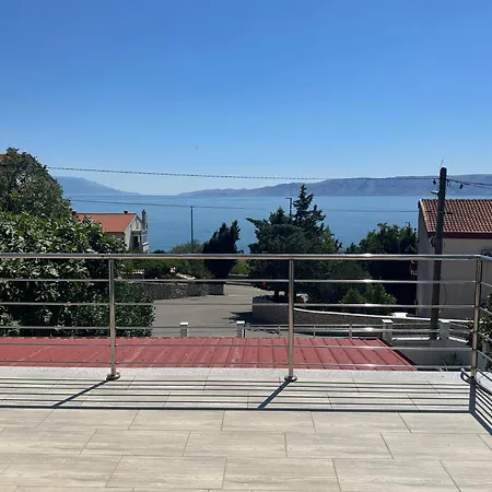 - Povilska Appartement Novi Vinodolski