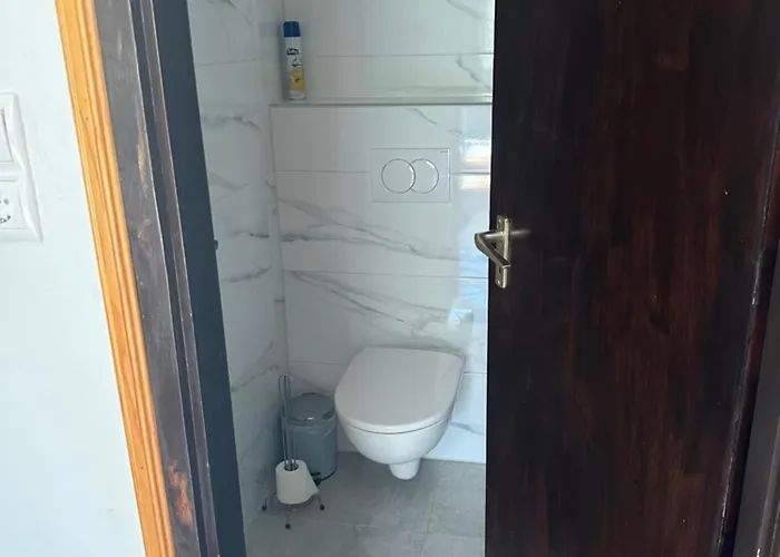 - Povilska Apartment *